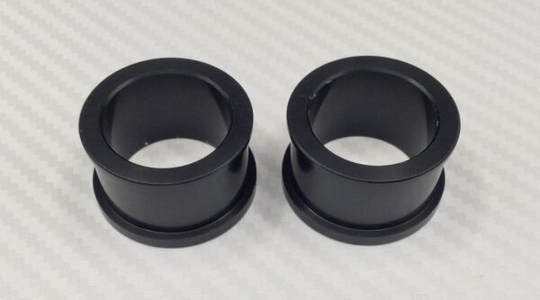 YAMAHA TDM 900 2002 - 2010 Captive wheel spacers